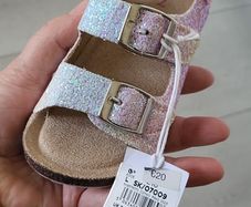 Girls sandals