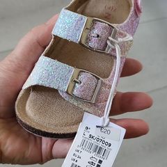 Girls sandals