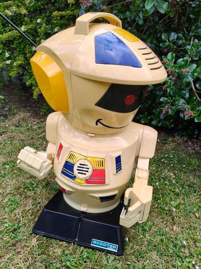 Vintage Scooter Robot