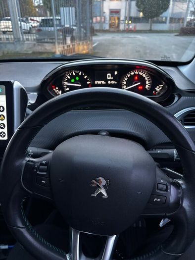 Peugot 1.2 petrol Automatic