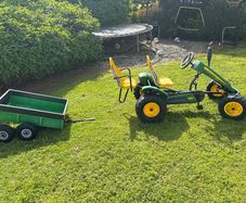 John Deere go cart