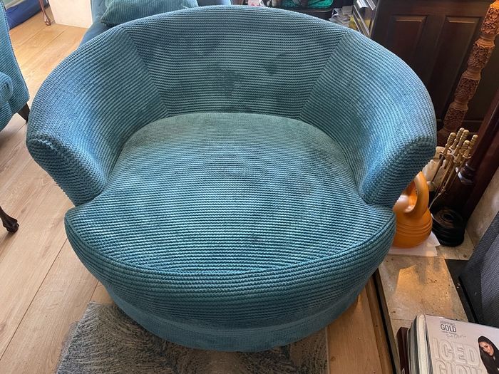 Reading Chair Swivel