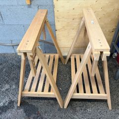 Trestles / desk legs