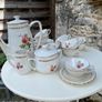 cups & saucers - vintage china Image 6