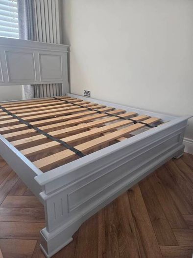 Double Bed 2 x Lockers Chest or drawers
