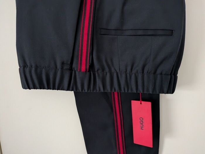 Hugo Hayden  201F1 Pants, Size UK48, 100% Virgin Wool