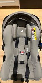 Joie - iSnug2 - Pebble with Isofix base