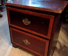 Americans of Martinsville mahogany nightstand
