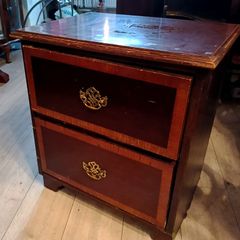 Americans of Martinsville mahogany nightstand
