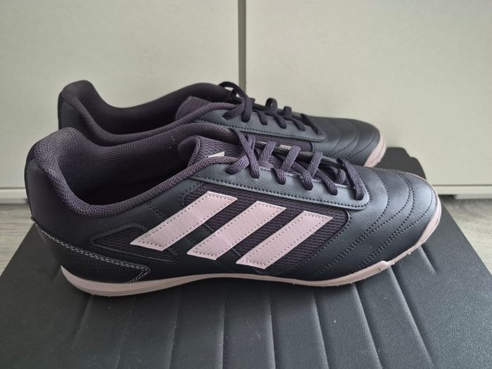 Adidas Shoes Size 9-10 UK