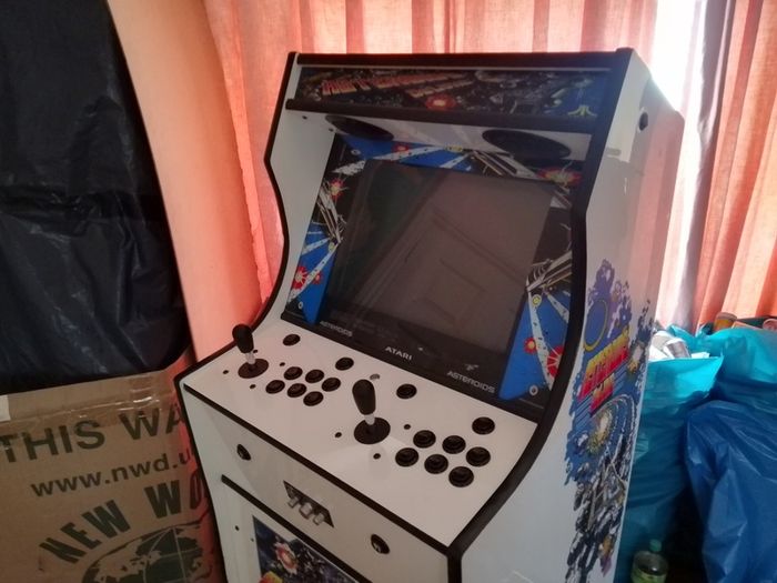 Arcade Cabinet Machine