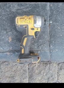 Dewalt 18 volt xr Brushless drill