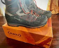 Hiking Boots (Size UK 8.5)