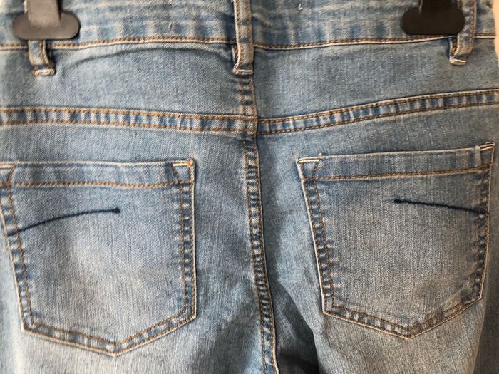 Women's Straight Mid Rise Denim Jeans