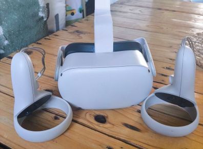 Meta Quest 2 256GB VR headset with controllers