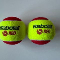 Babolat Red starter tennis balls