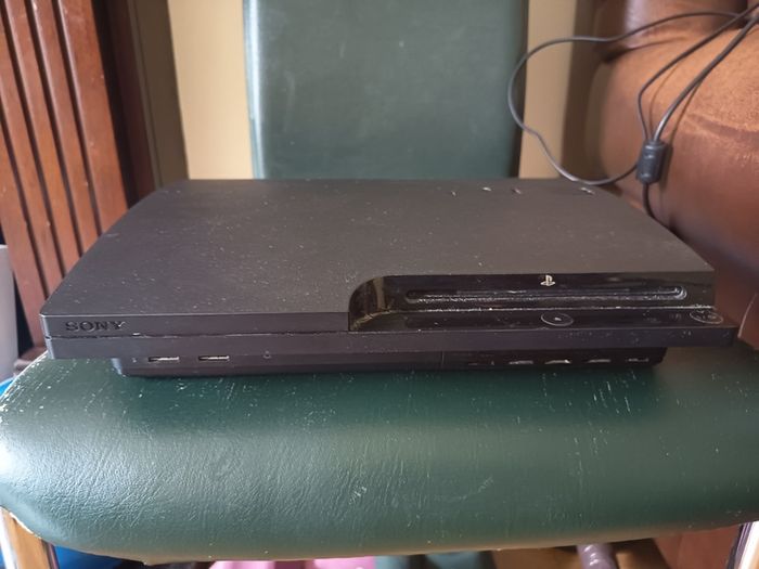 Ps3 slim with over 20  games
