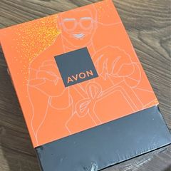 Avon men perfume set