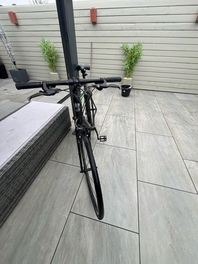 Giant Mens Hybrid