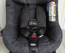 MaxiCosi AxissFix Air car seat