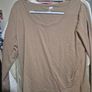 Tops size xl. All brand new some without tag. E2 each pr can do bundle on all Image 6