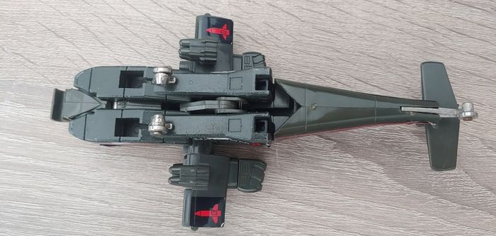 Super Gobot Warpath. Vintage Bandai Singapore 1985 5.5"-6.5" in Very Good Condition.