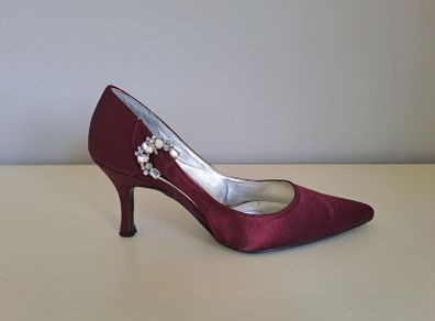 BARIANO Raspberry Satin High Heel Shoe Size 4