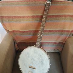 Recording King Tenor Banjo