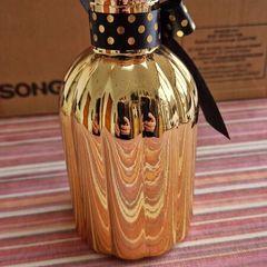 12 x small gold vases