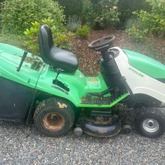 Ride on mower