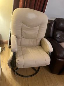 Baby rocking chair