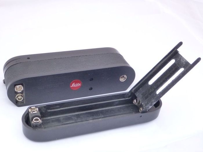 Leica Winder M4-2 For M4-P / M4-2 / MD2 / M6 / M6 TTL/ M7 / MP - Motor Serial Number 14227.