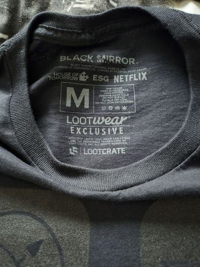 Black Mirror T-shirt and Pin
