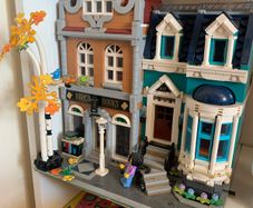 Lego Bookstore