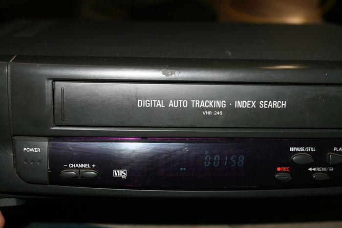 Sanyo Vhs  Model  Vhr-246ir