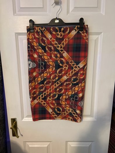 Dead lovers pencil skirt