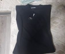 black 4th arq padded top
