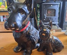 Vintage Scottish Terrier dog figurines