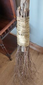 Full size  broomstick 7 foot