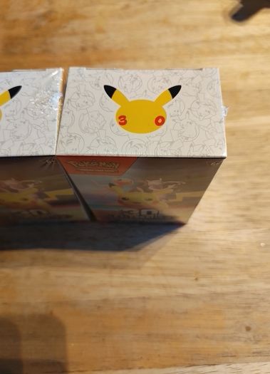 Pokemon Tcg 30th anniversary booster bundle X2