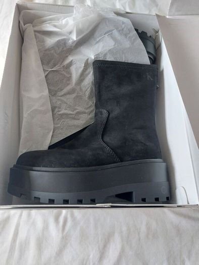Calvin clien boots