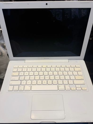 macbook 13 early 2009