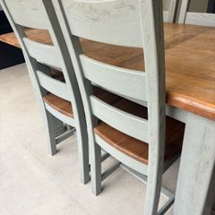 Kitchen table