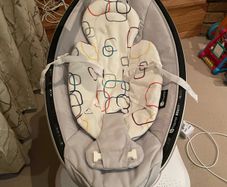 Mamaroo 4moms baby rocker swing