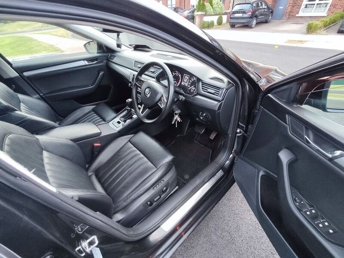 Skoda superb 2.0tdi automatic