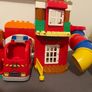 Duplo fire stations with vehicles Image 4