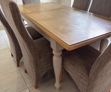 Kitchen Table & Chairs plus Side Unit