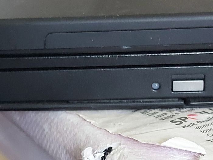 Lenovo T60p IBM Thinkpad, in excellent cosmetic condition, Battery is Good but states Error with Date & Time, and displays Lock Sign
