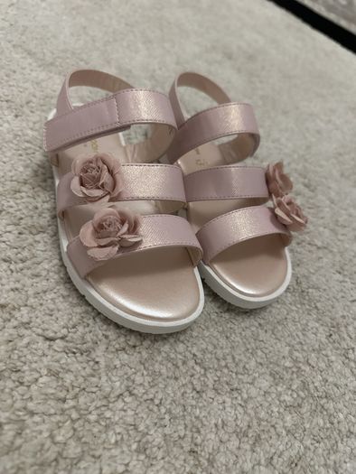 Monsoon pink sandal (uk 1/33)
