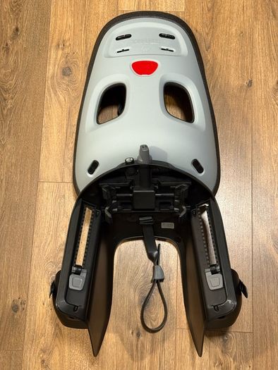 Thule Yepp Nexxt 2 Maxi Rear Child Bike Seat - Like New (Alaska)